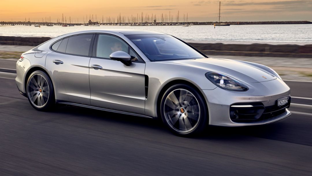 Product Highlights: Porsche Panamera – a sportscar with the comfort of an exclusive sedan